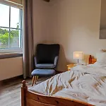 Strandhaus Alte Toepferei * Middelhagen