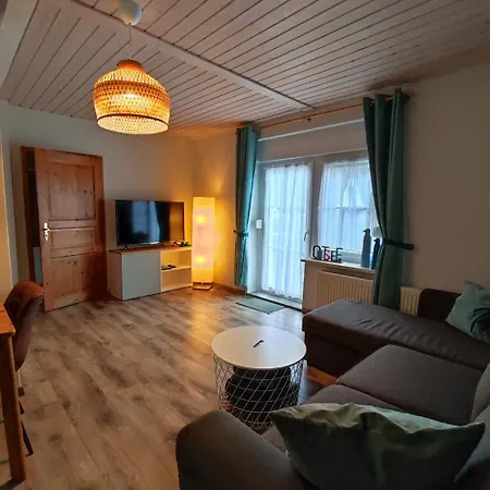 Strandhaus Alte Toepferei Middelhagen
